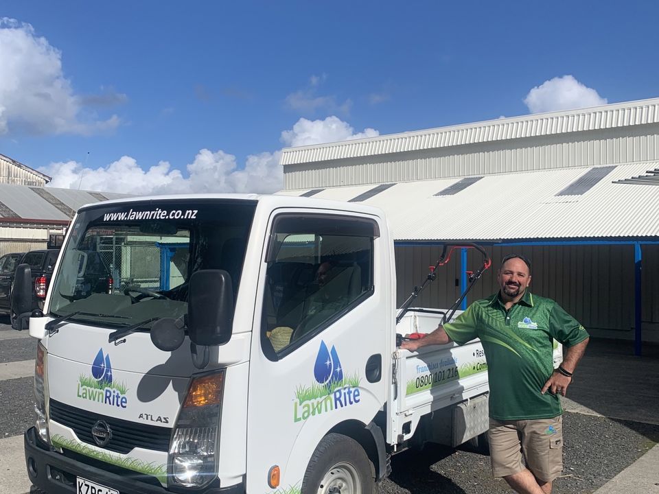 Starting a business in New Zealand? Try a franchise